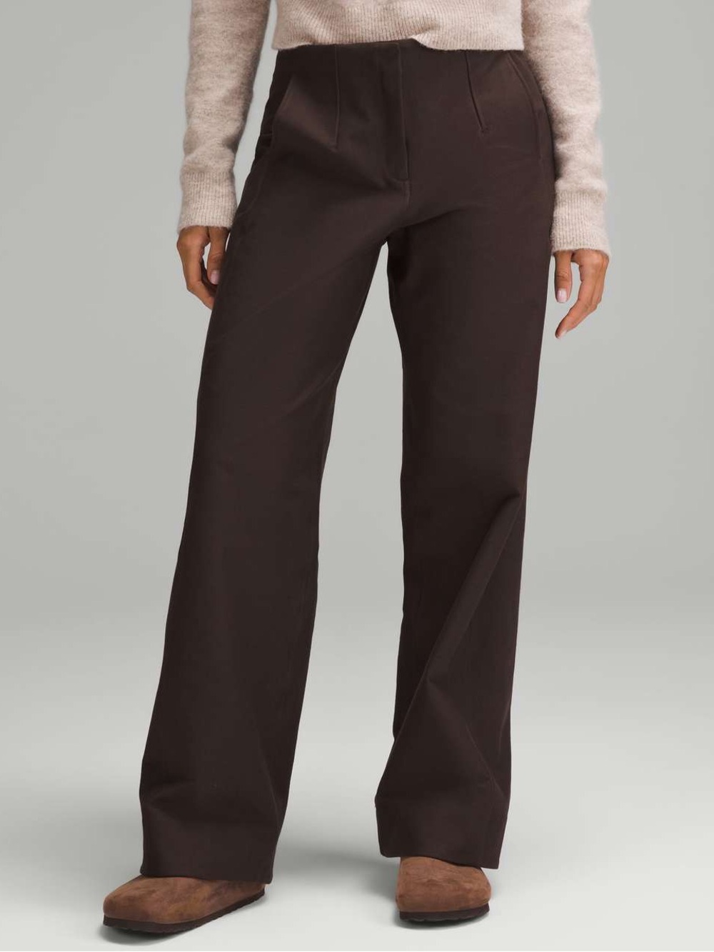 🤎 Lululemon Utilitech Relaxed-Fit Mid-Rise Trouser Espresso Size 4